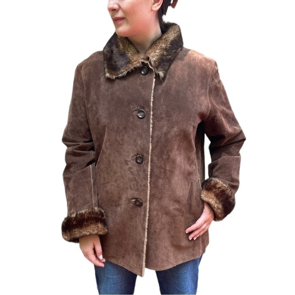 NEW YORK & CO PENNY LANE STYLE BROWN SUEDE LEATHER BUTTON DOWN FAUX FUR JACKET - Picture 1 of 14